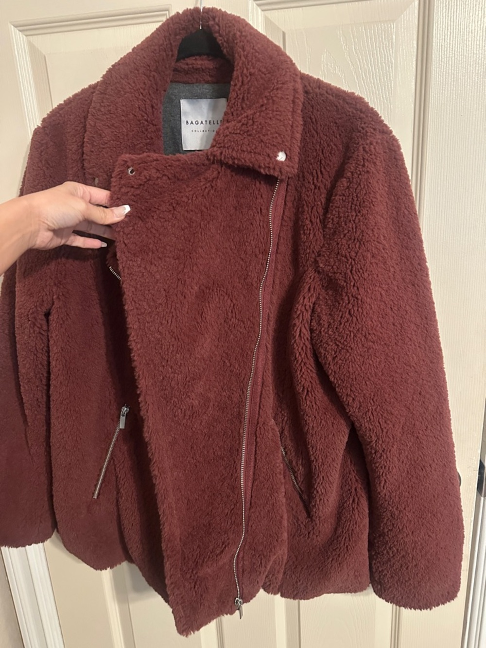 Bagatelle Collection Teddy Sherpa Asymmetrical Zip-Front Jacket, Maroon, Sz XL - Picture 6 of 11